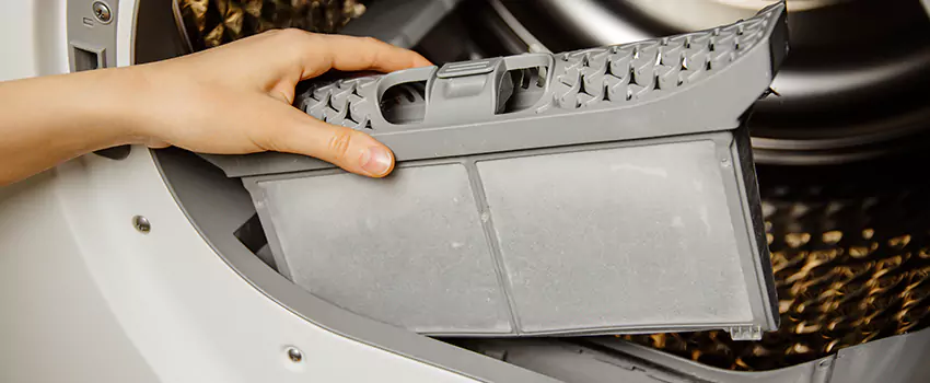 Signs Of A Clogged Dryer Lint Trap in Clinton, Utah